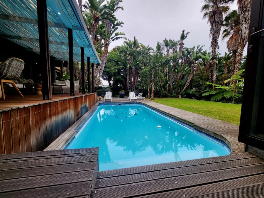 5 Bedroom Property for Sale in Linkside Western Cape